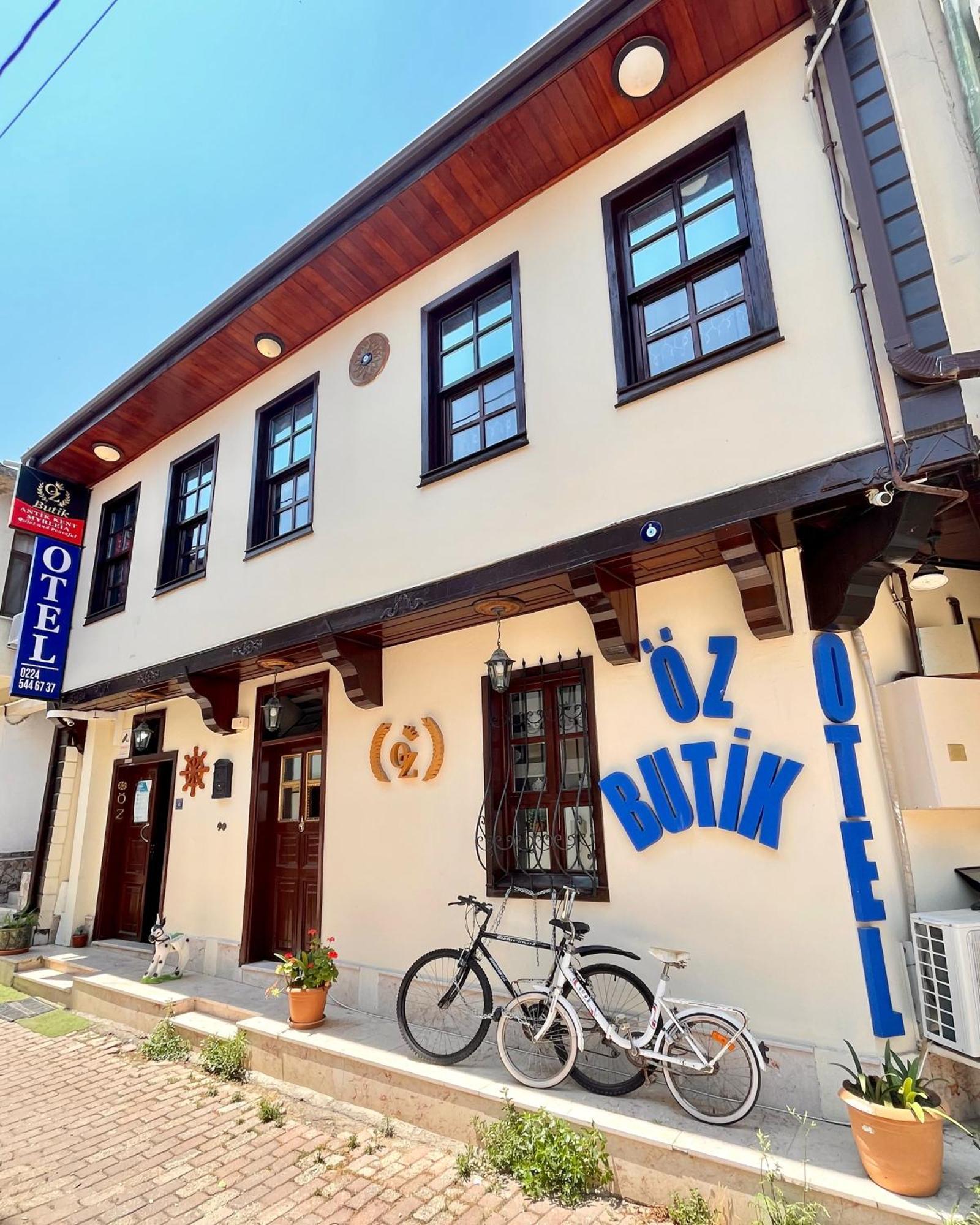 Oez Butik Otel Antik Kent Myrleia Mudanya Exteriör bild