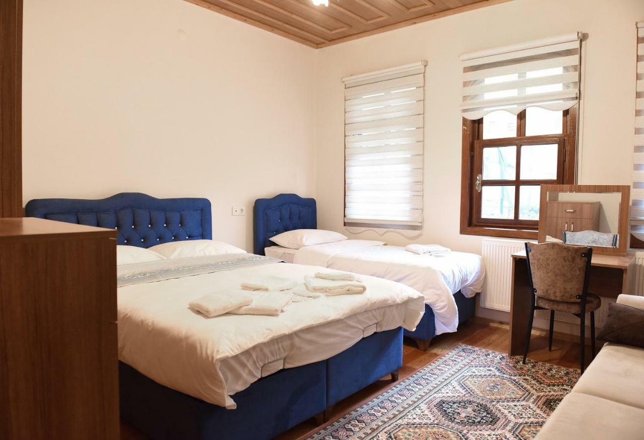 Oez Butik Otel Antik Kent Myrleia Mudanya Exteriör bild